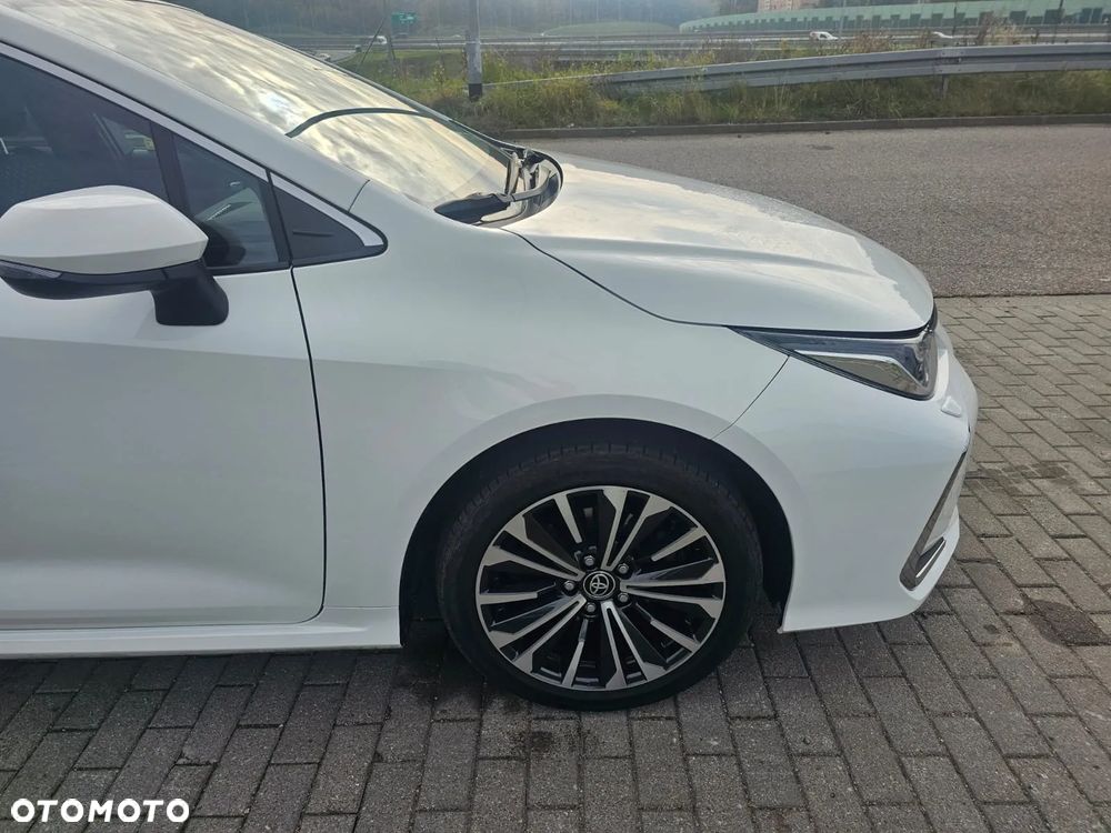 Toyota Corolla 1.8 Hybrid Style - 3