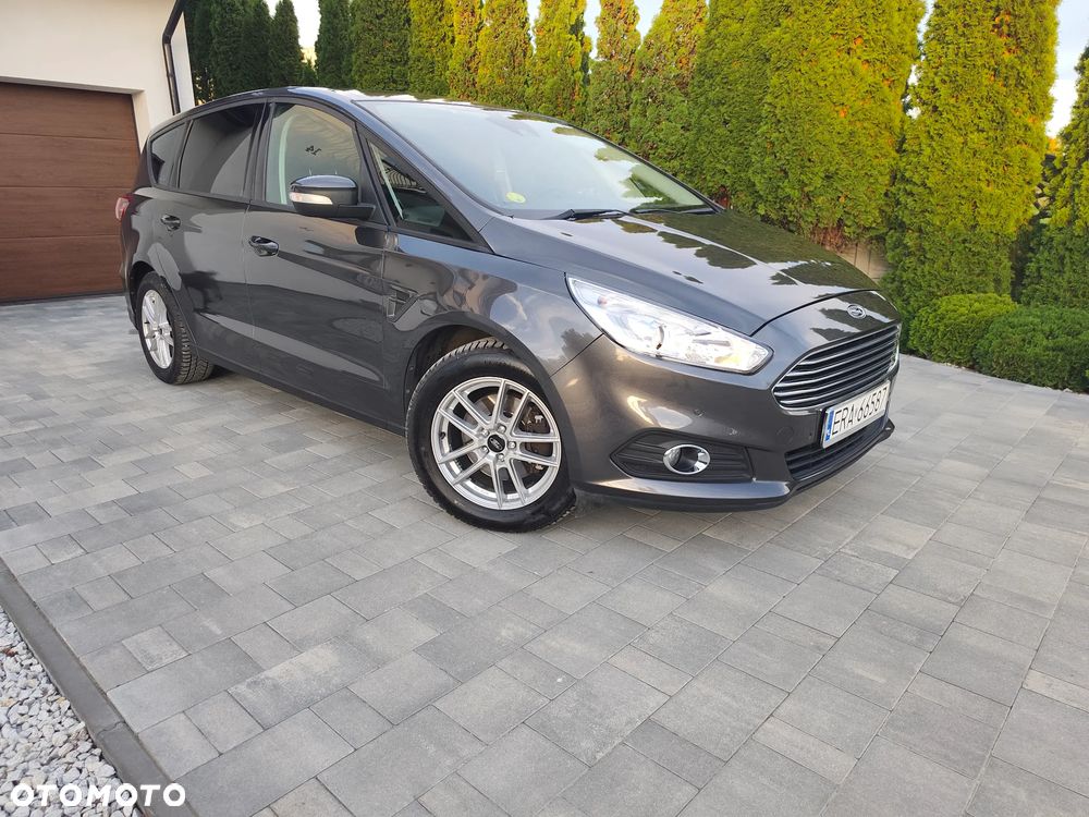 Ford S-Max - 21