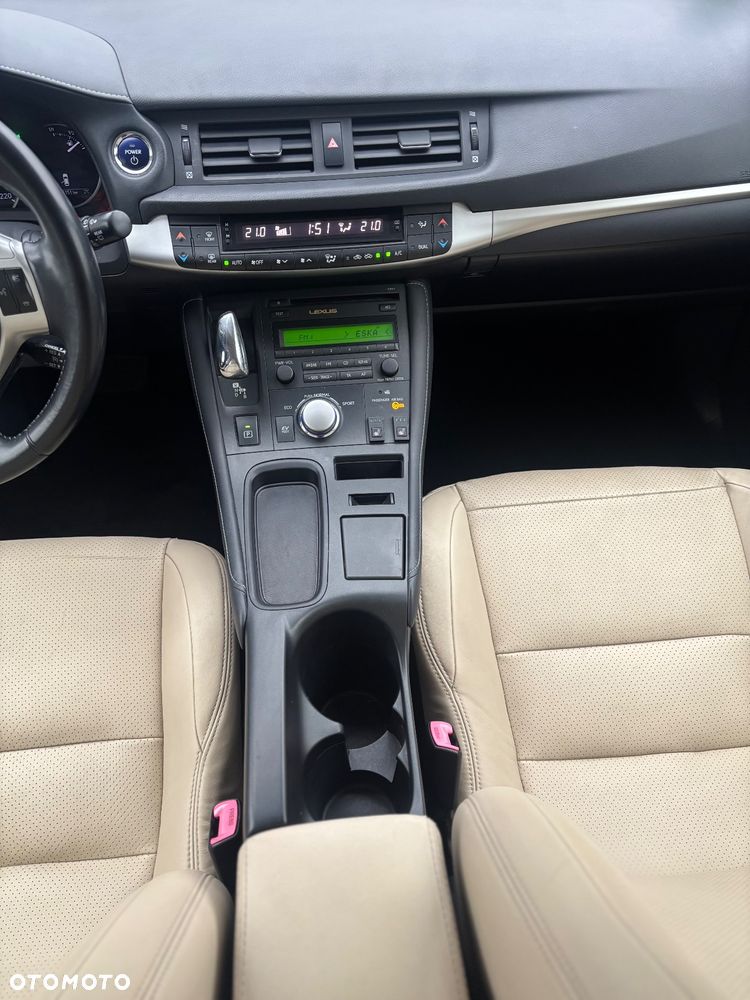 Lexus CT Standard - 27