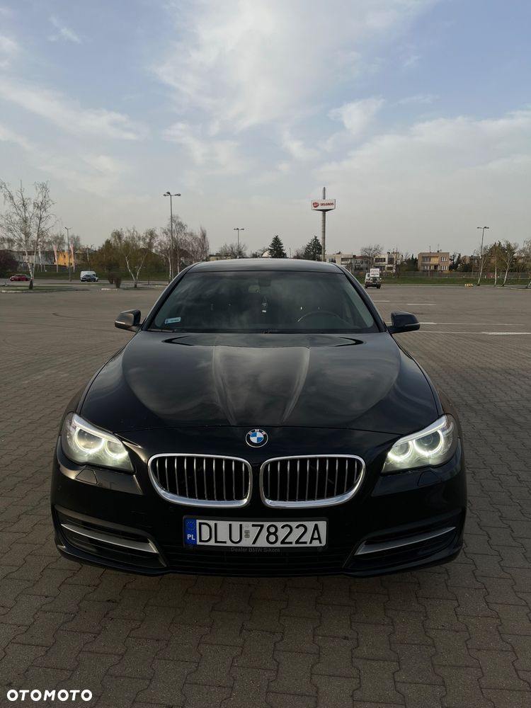 BMW Seria 5 520d xDrive - 2
