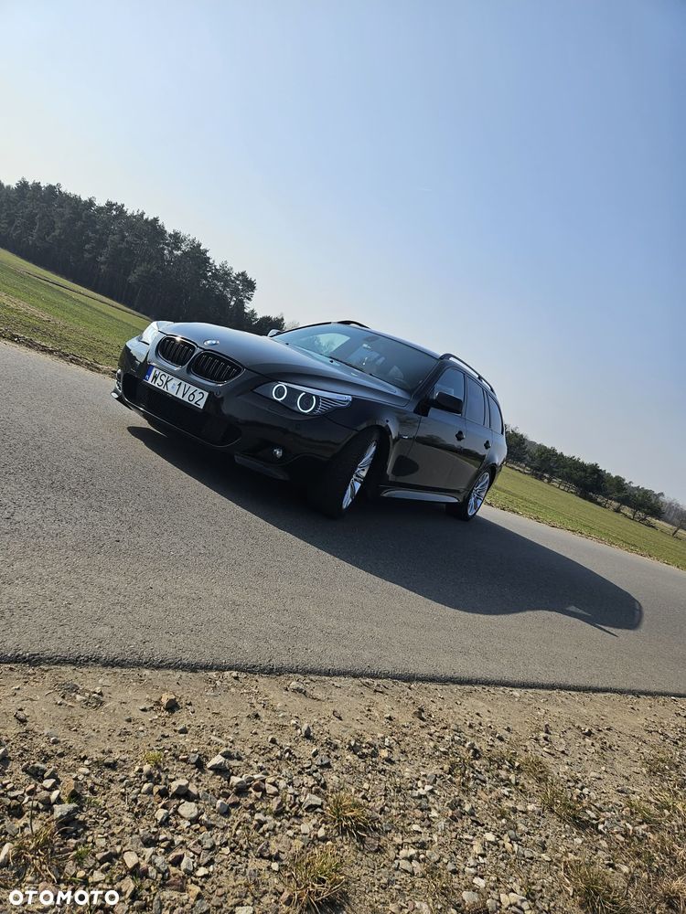 BMW Seria 5 525d Edition Sport - 2