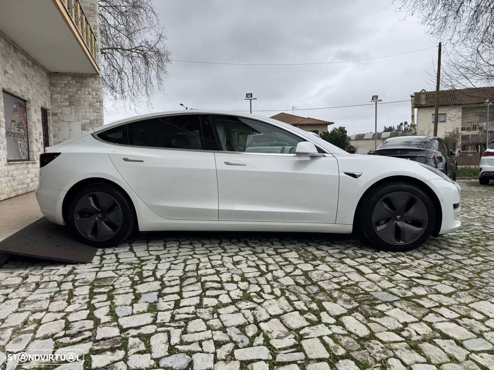 Tesla Model 3 Standard Range Plus RWD - 5