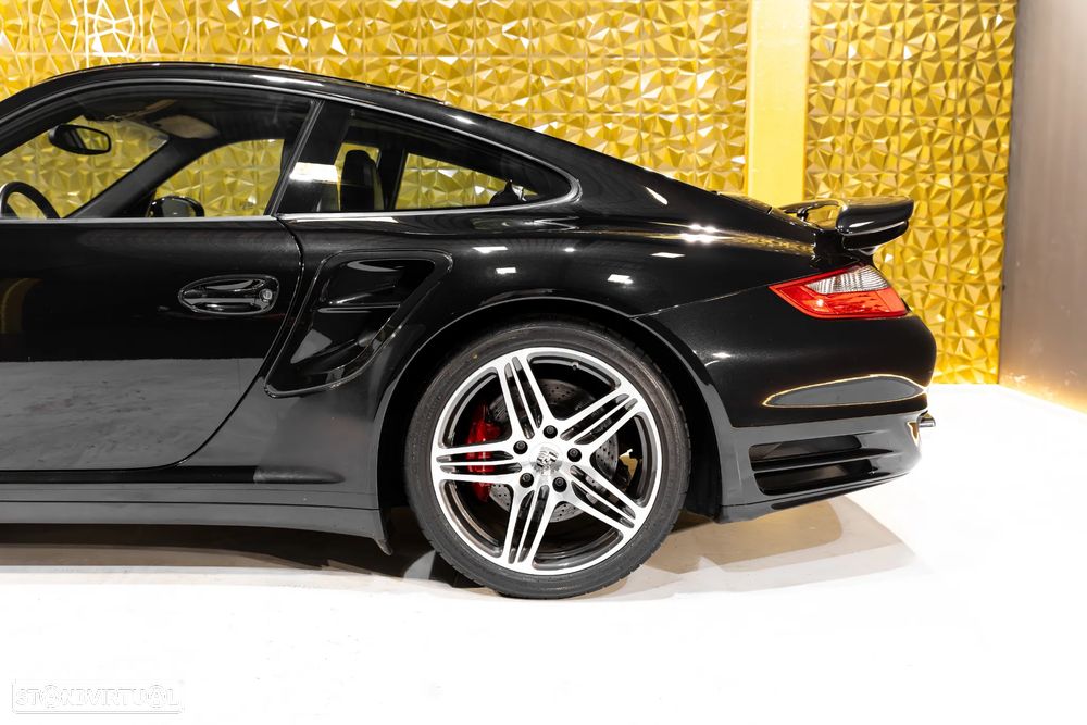 Porsche 911 (997) Turbo Tiptronic - 16