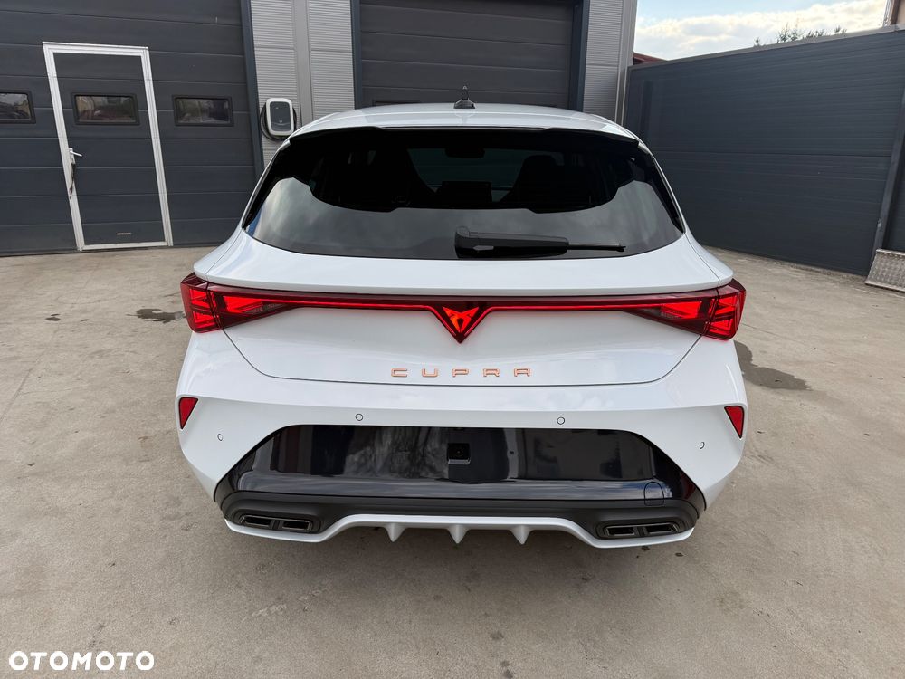 Cupra Leon 1.5 eTSI mHEV DSG - 12