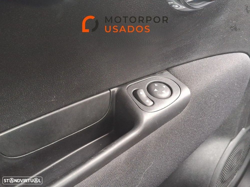 Fiat 500C 1.0 Hybrid - 15