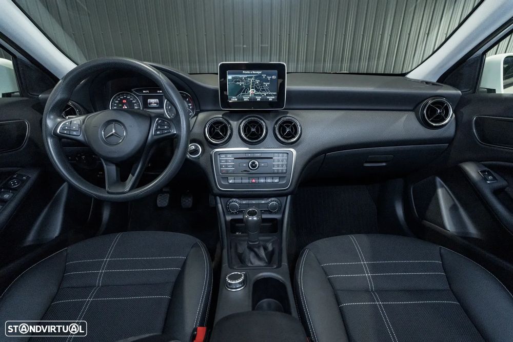 Mercedes-Benz A 160 d Urban - 7