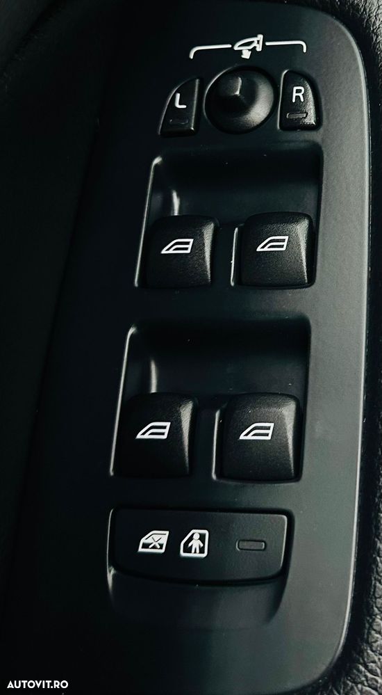 Volvo XC 60 D3 Summum - 11