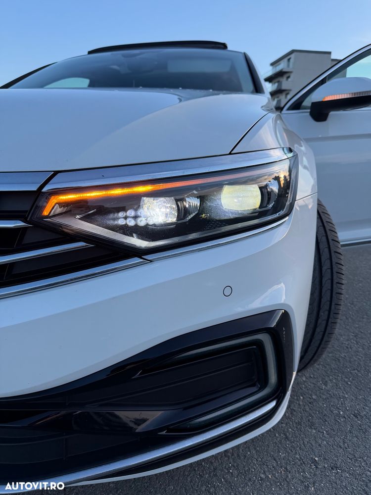 Volkswagen Passat Standard - 20