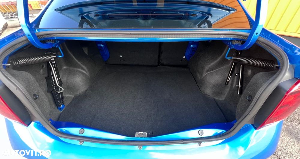 Dacia Logan Stepway 0.9 TCe - 26