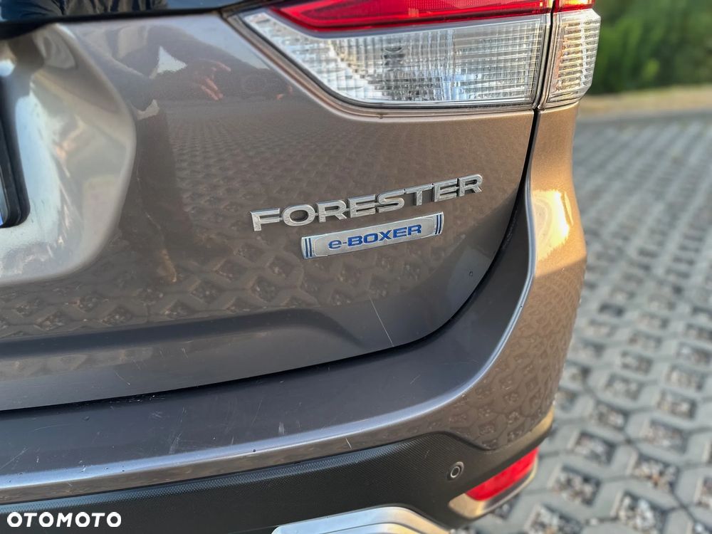 Subaru Forester 2.0i-L Platinum (EyeSight) Lineartronic - 15