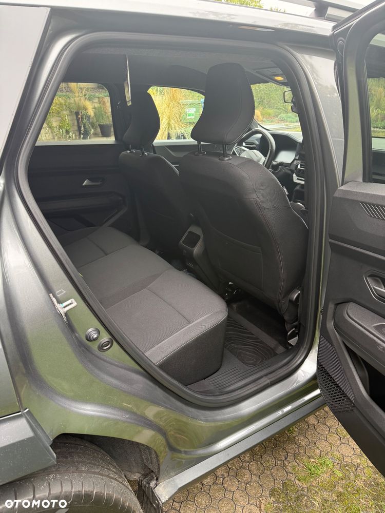 Dacia Duster 1.6 Full Hybrid 140 Journey MMT - 8