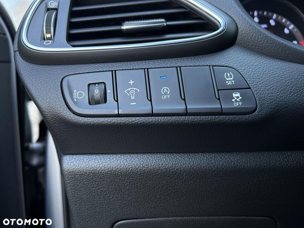 Hyundai i30 1.0 T-GDI Modern - 21