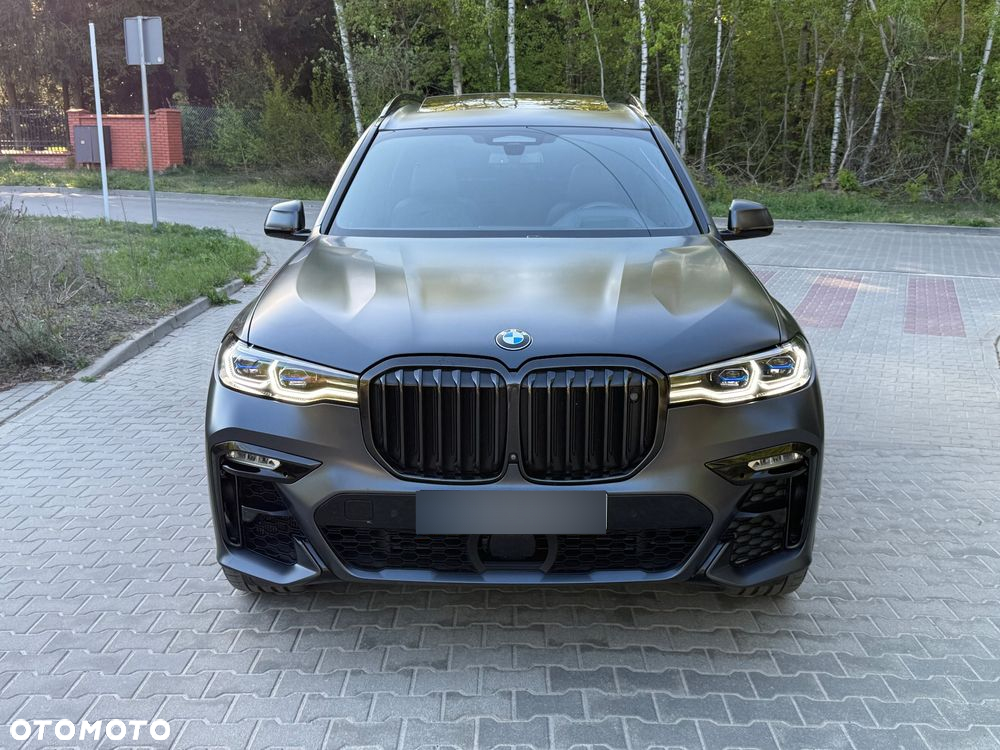 BMW X7 M50d sport - 3