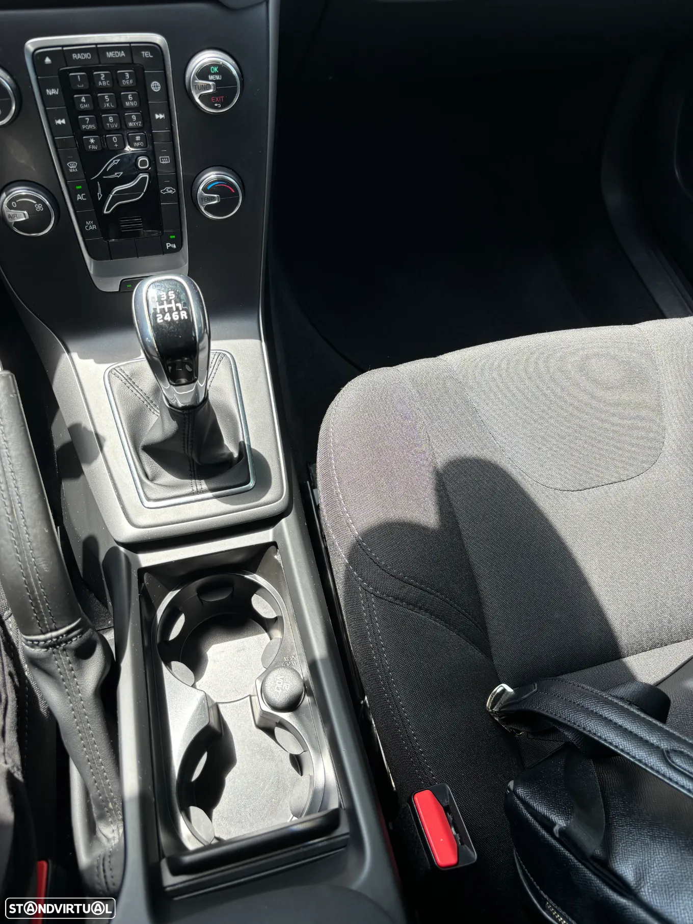 Volvo V40 2.0 D2 Kinetic Eco - 12