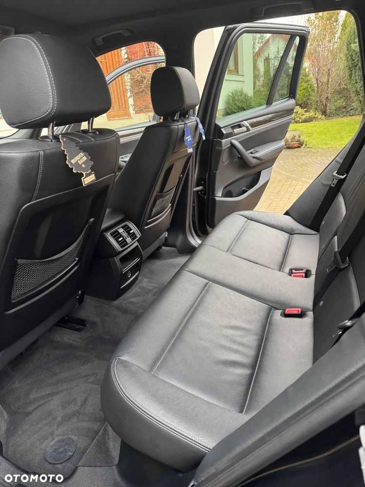 BMW X3 xDrive28i Sport-Aut M Sport - 24