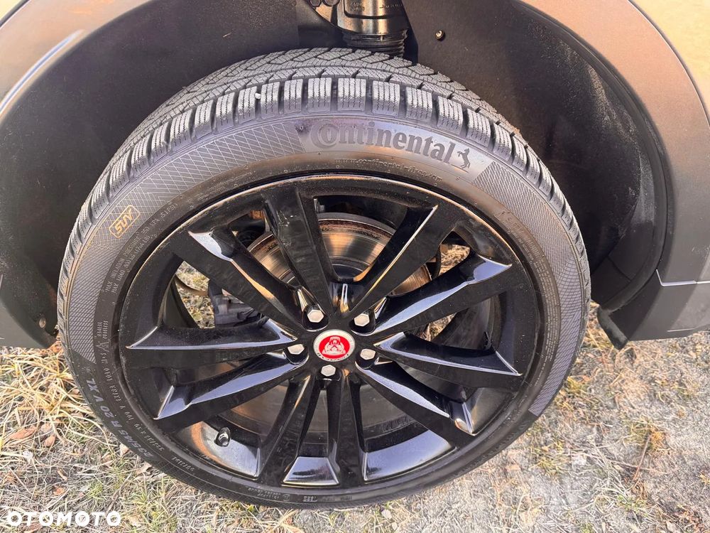 Jaguar E-Pace P200 AWD R-Dynamic - 3