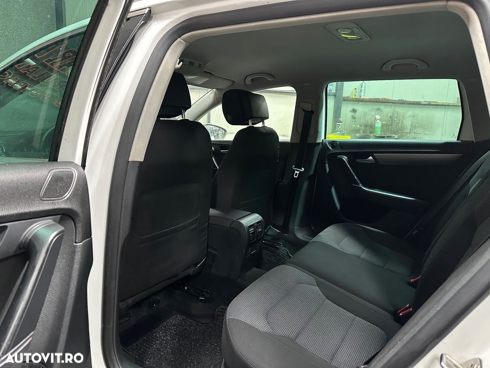 Volkswagen Passat 2.0 Blue TDI DSG SCR Comfortline - 7