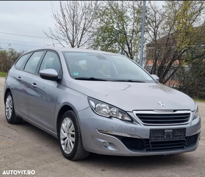 Peugeot 308 1.2 L PureTech Turbo Active - 4