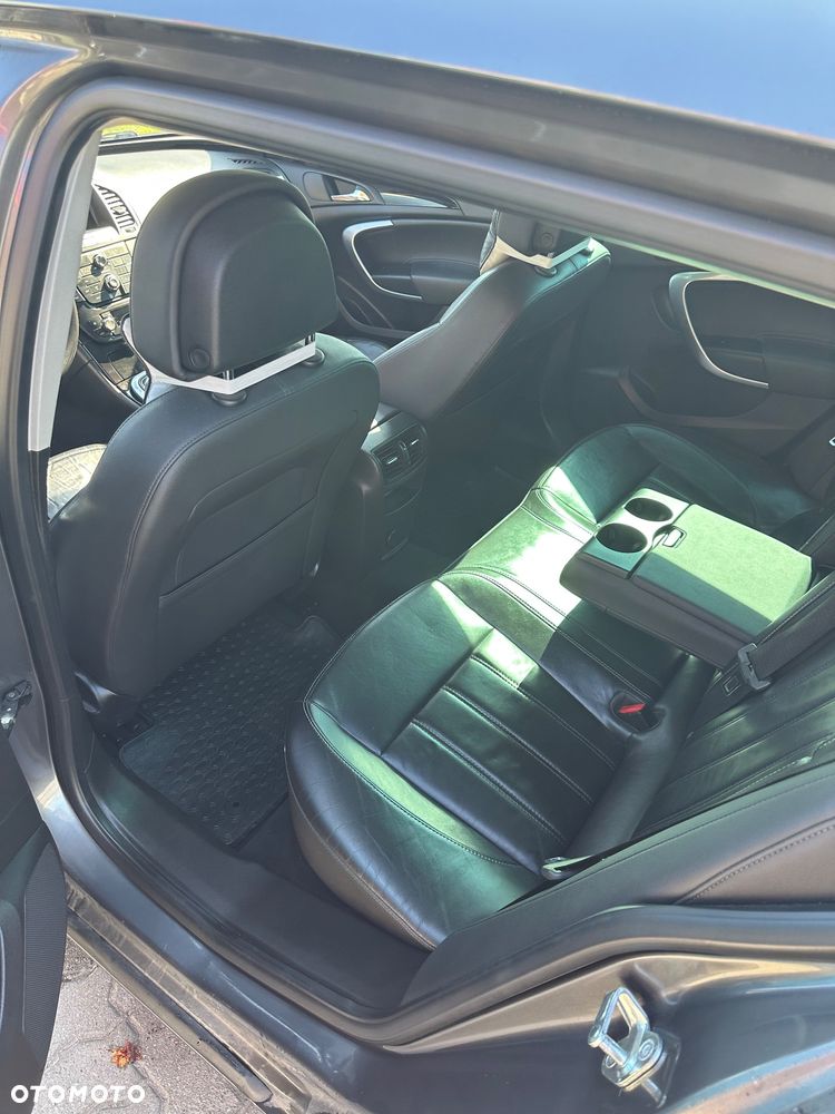 Opel Insignia 2.0 T Cosmo - 12