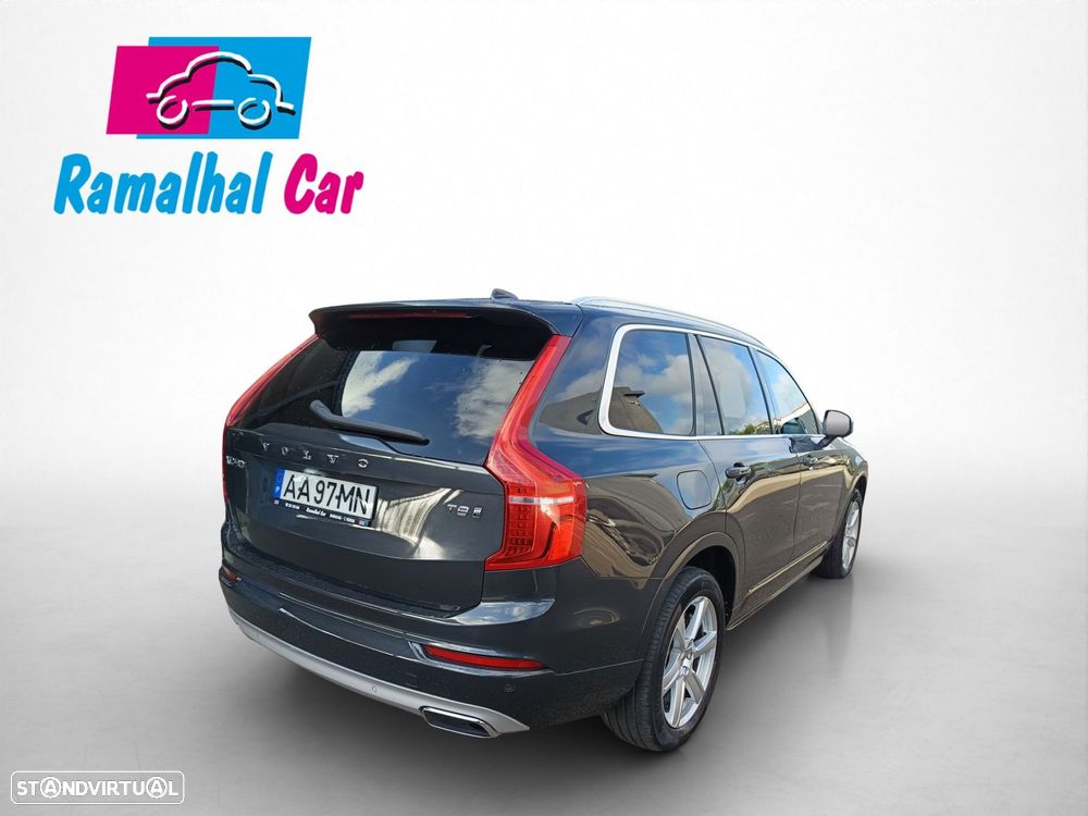 Volvo XC 90 2.0 T8 PHEV Momentum Plus AWD - 8