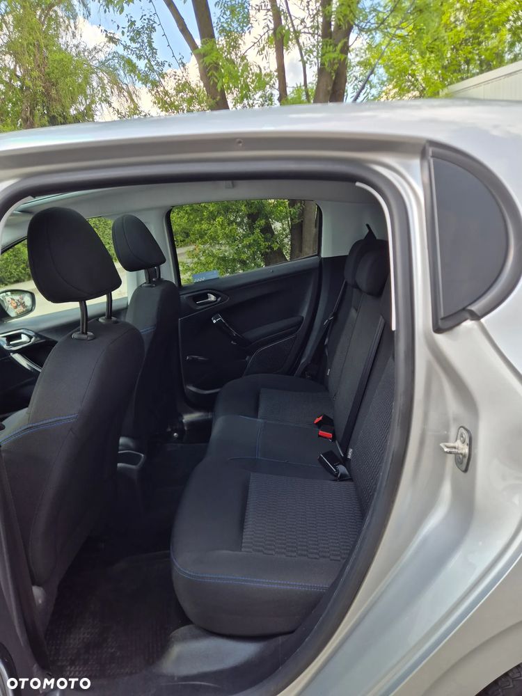 Peugeot 208 PureTech 82 ETG5 Stop & Start Active - 12