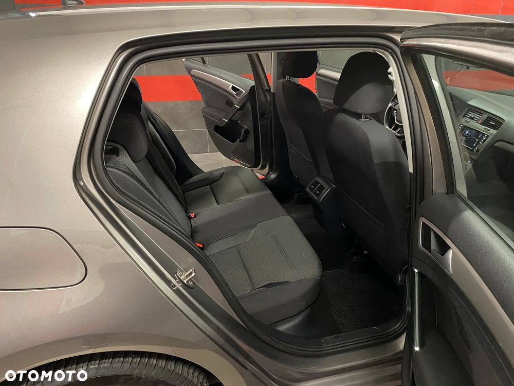 Volkswagen Golf VII 1.6 TDI BMT Highline - 22