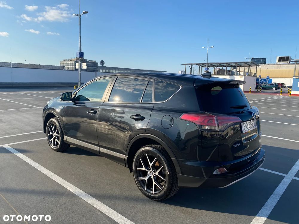 Toyota RAV4 Hybrid Prestige 4x4 - 7