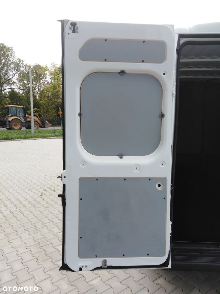 Peugeot BOXER L3H2 BRYGADÓWKA 7 OSÓB KLIMA KAMERA TEMPOMAT NR.116 - 8