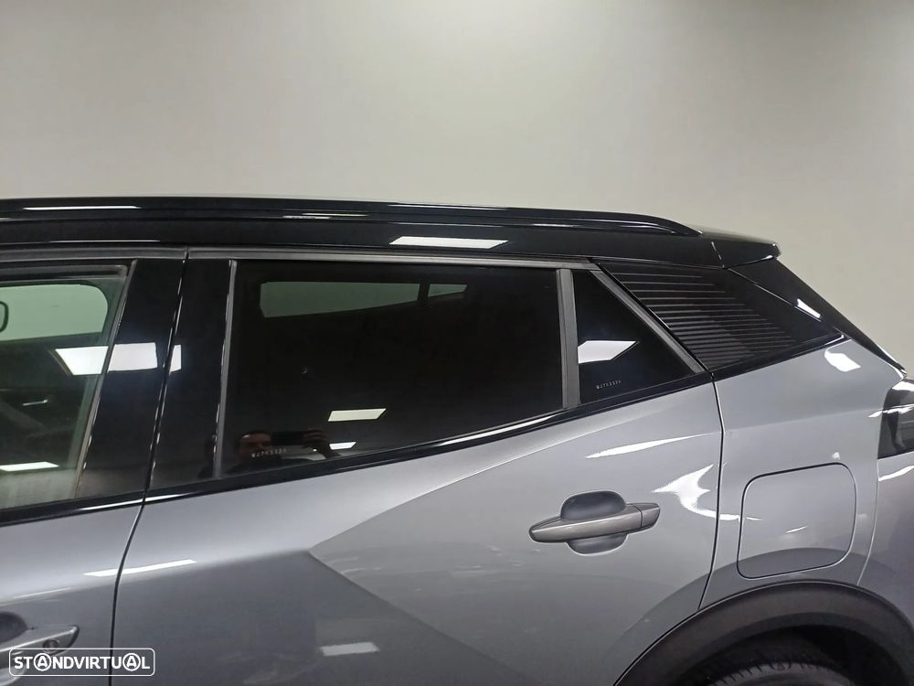 Peugeot 2008 PureTech 130 EAT8 GT - 9