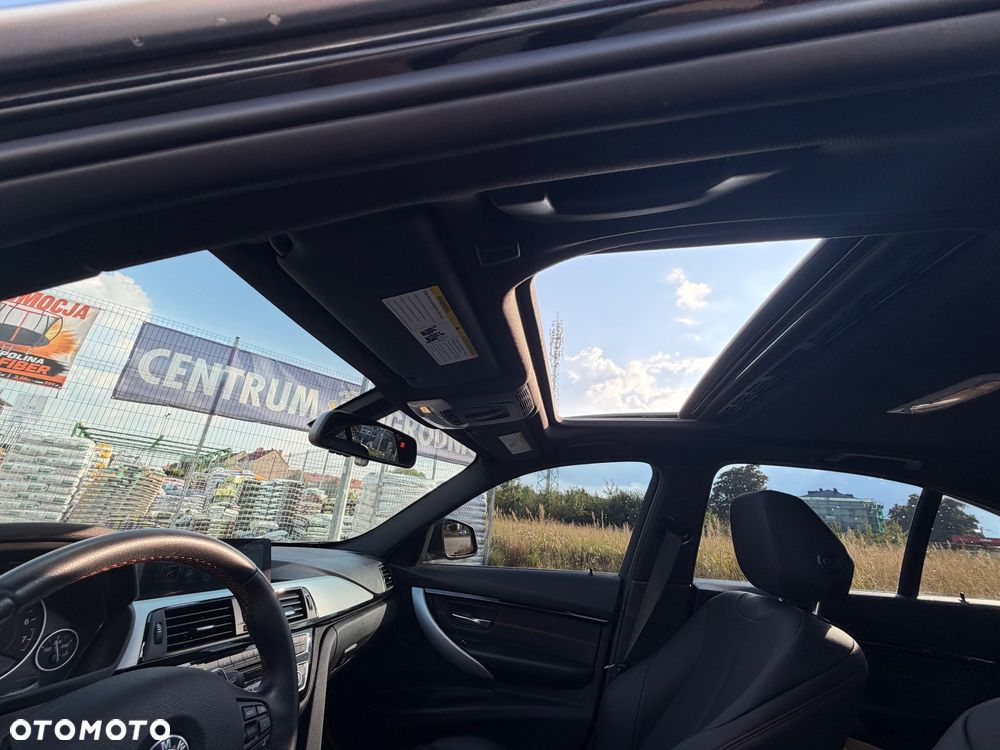 BMW Seria 3 330e iPerformance Sport Line - 17