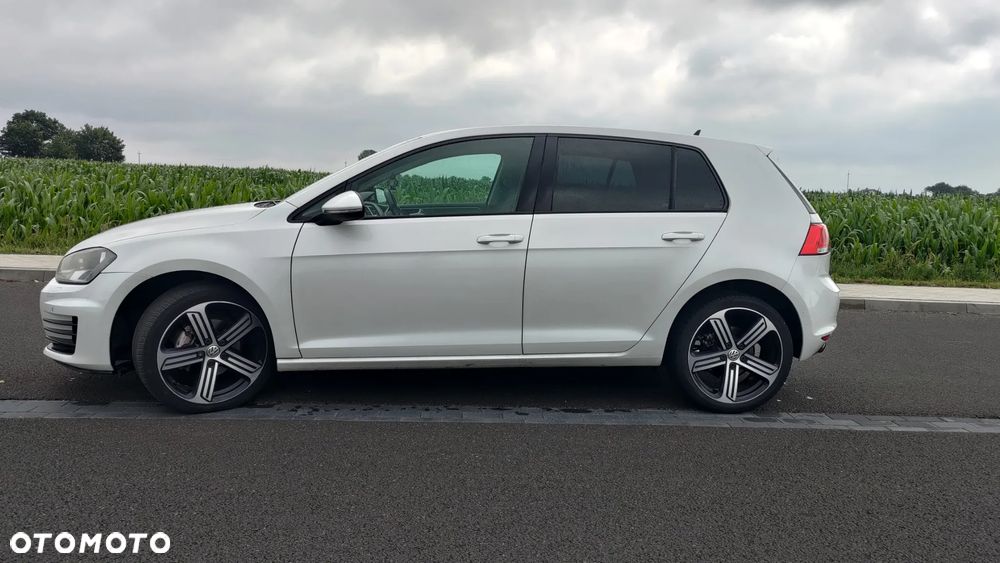 Volkswagen Golf 1.6 TDI BlueMotion Technology Cup - 9