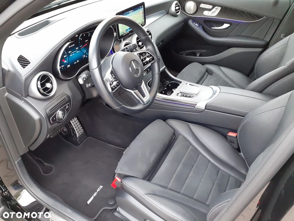 Mercedes-Benz GLC 300 d 4Matic 9G-TRONIC AMG Line Plus - 15