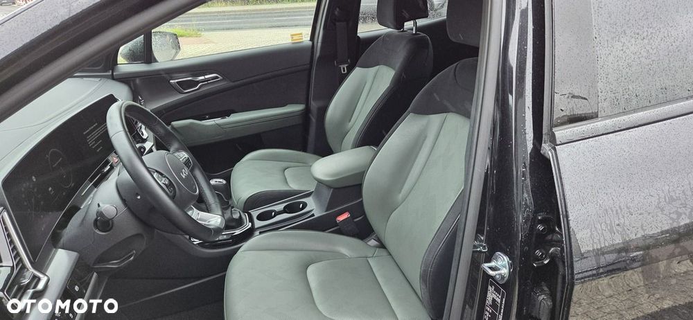 Kia Sportage 1.6 T-GDI Anniversary 2WD - 25