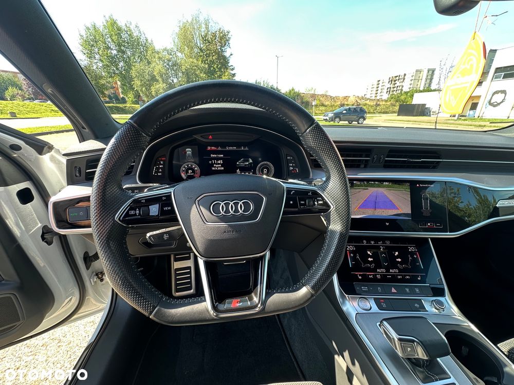 Audi A6 Avant 45 TFSI quattro S tronic sport - 32