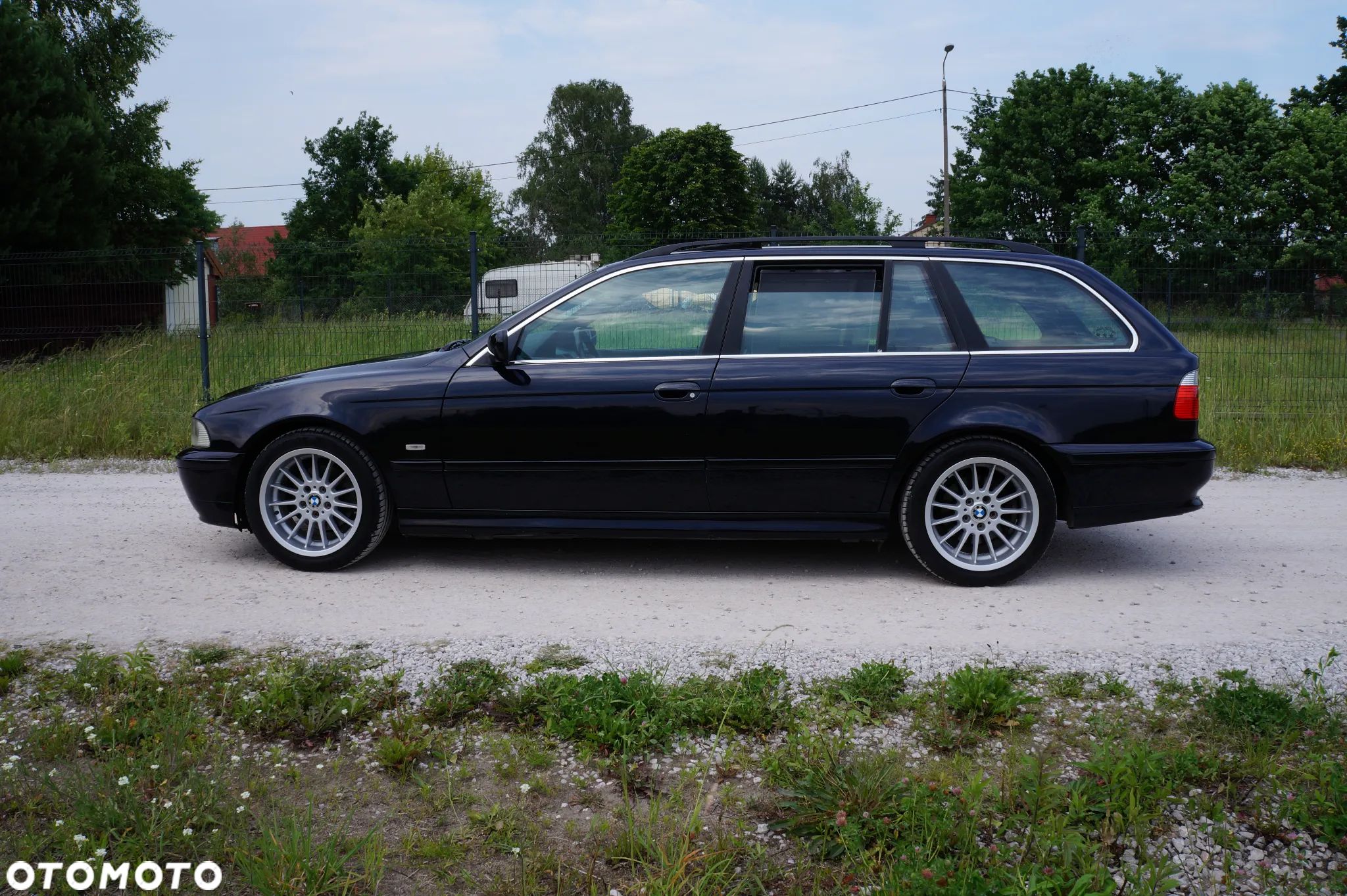 BMW Seria 5 525i Touring - 1