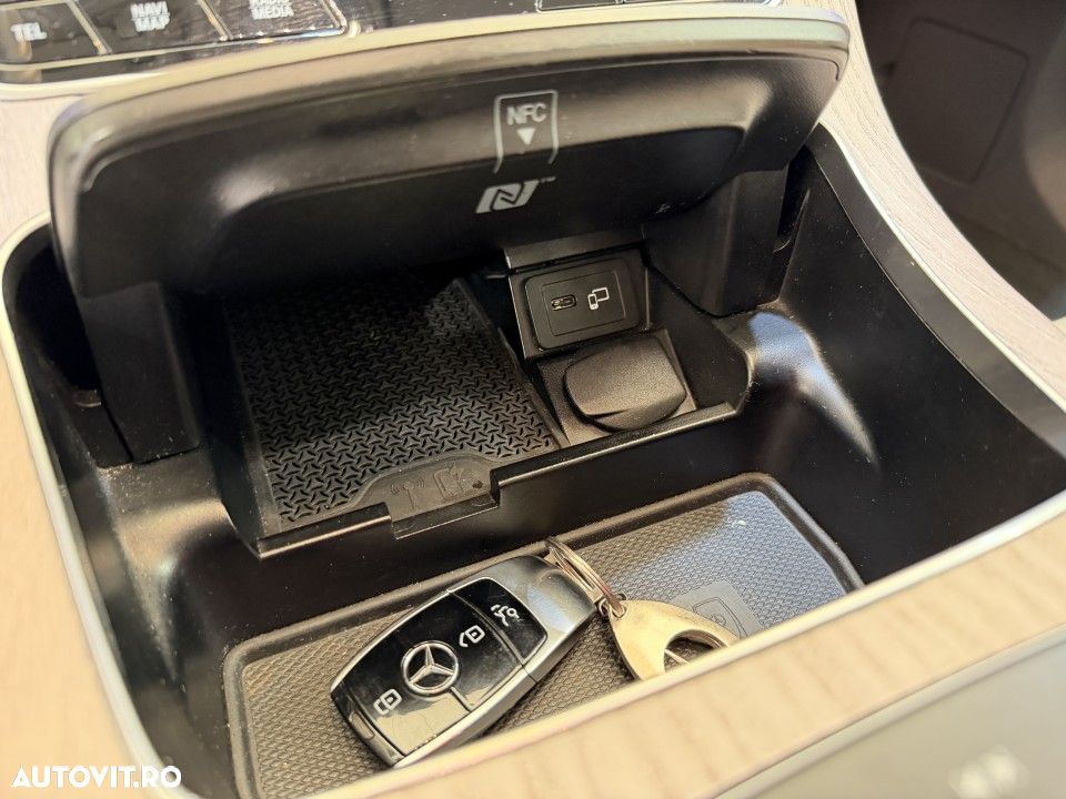 Mercedes-Benz CLS 400 d 4MATIC 9G-TRONIC AMG Line - 21
