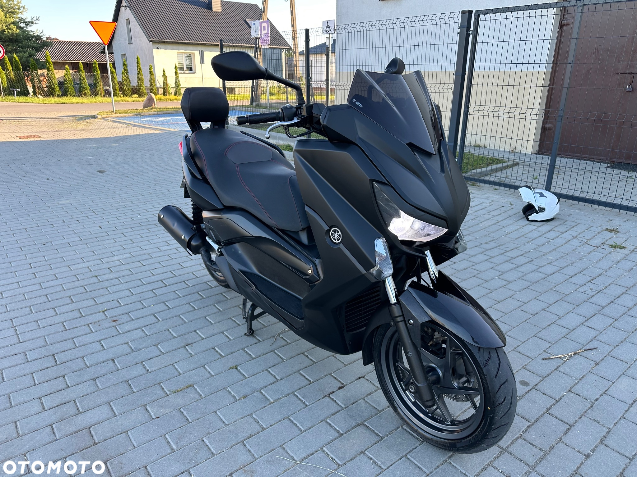 Yamaha X-max - 6