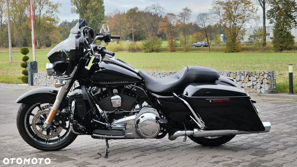 Harley-Davidson Touring Ultra Limited - 7