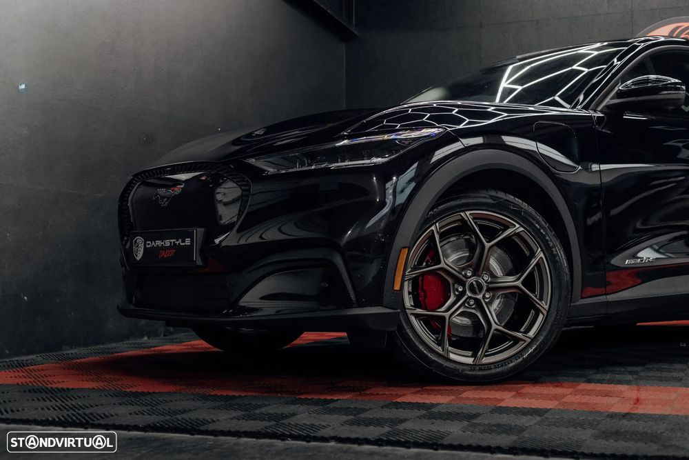 Ford Mustang Mach-E Standard - 2