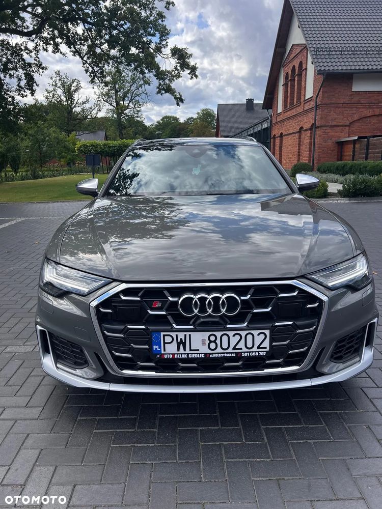 Audi S6 Avant - 12