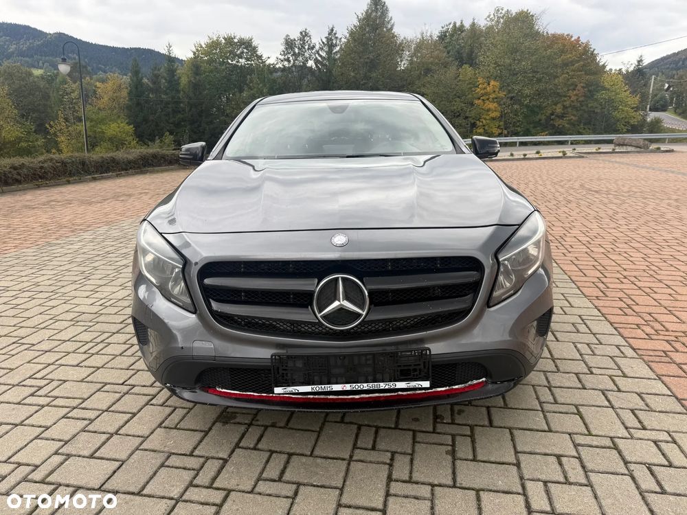Mercedes-Benz GLA 180 d 7G-DCT Style - 2