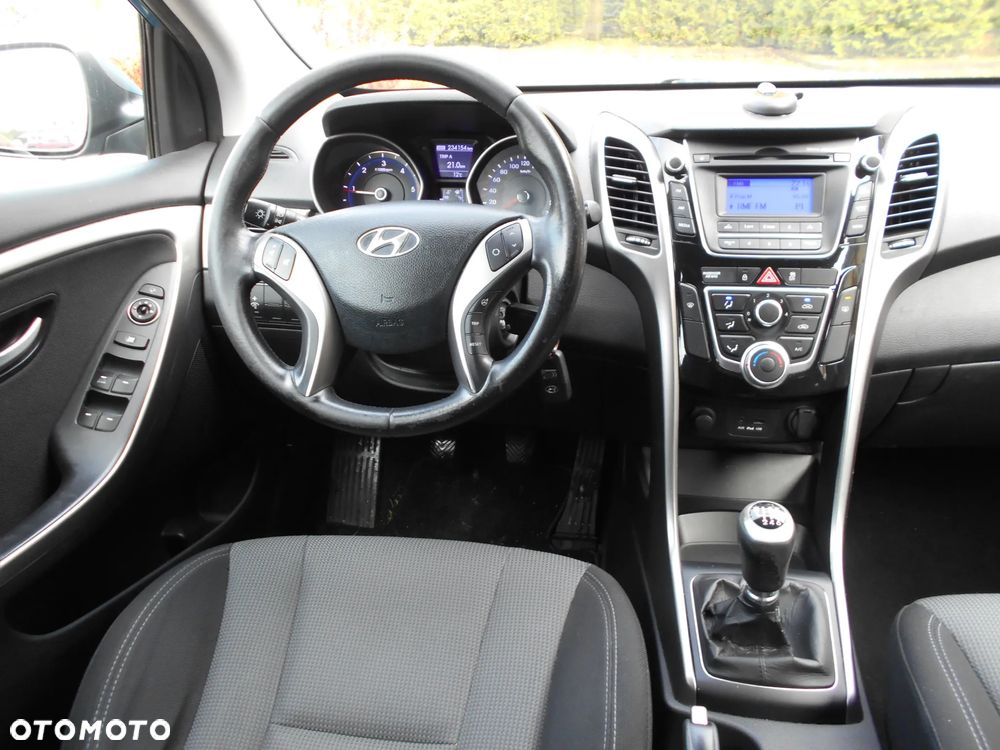 Hyundai i30 1.4 CRDi Comfort - 9