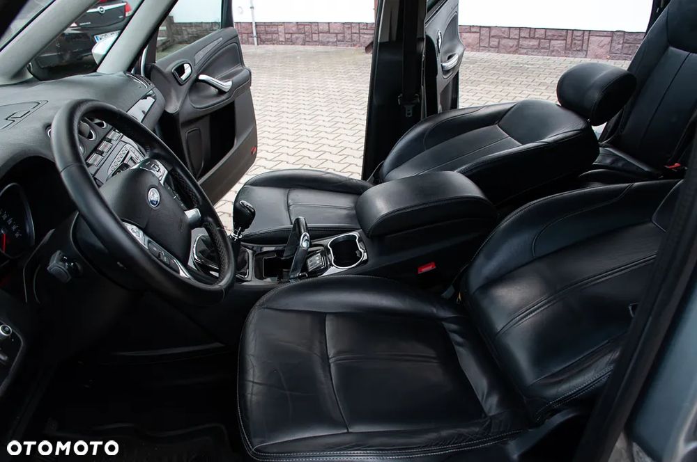 Ford Galaxy 2.0 TDCi Ghia - 27