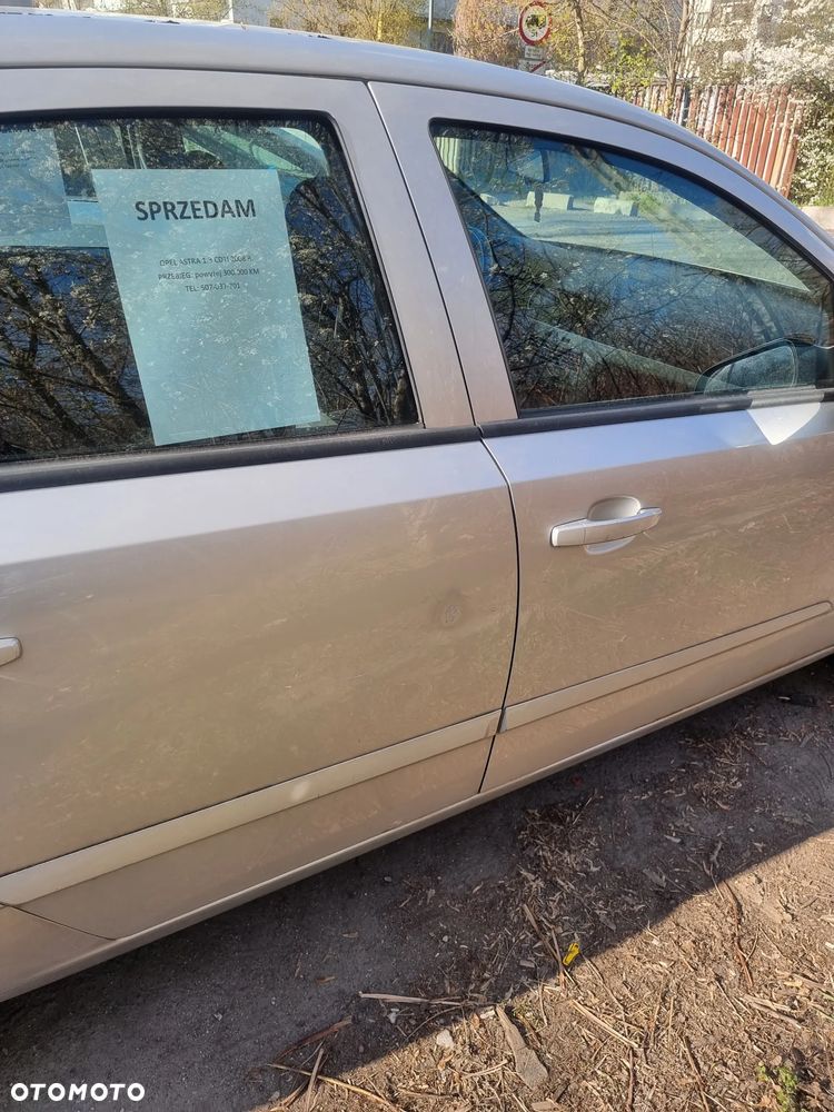 Opel Astra 1.3 CDTI - 9