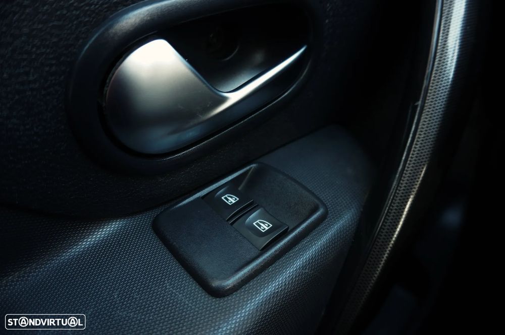 Dacia Logan MCV TCe 90 S&S Prestige - 24