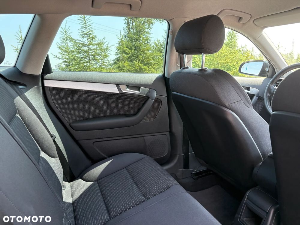 Audi A3 Sportback 2.0 TDI Ambiente - 34