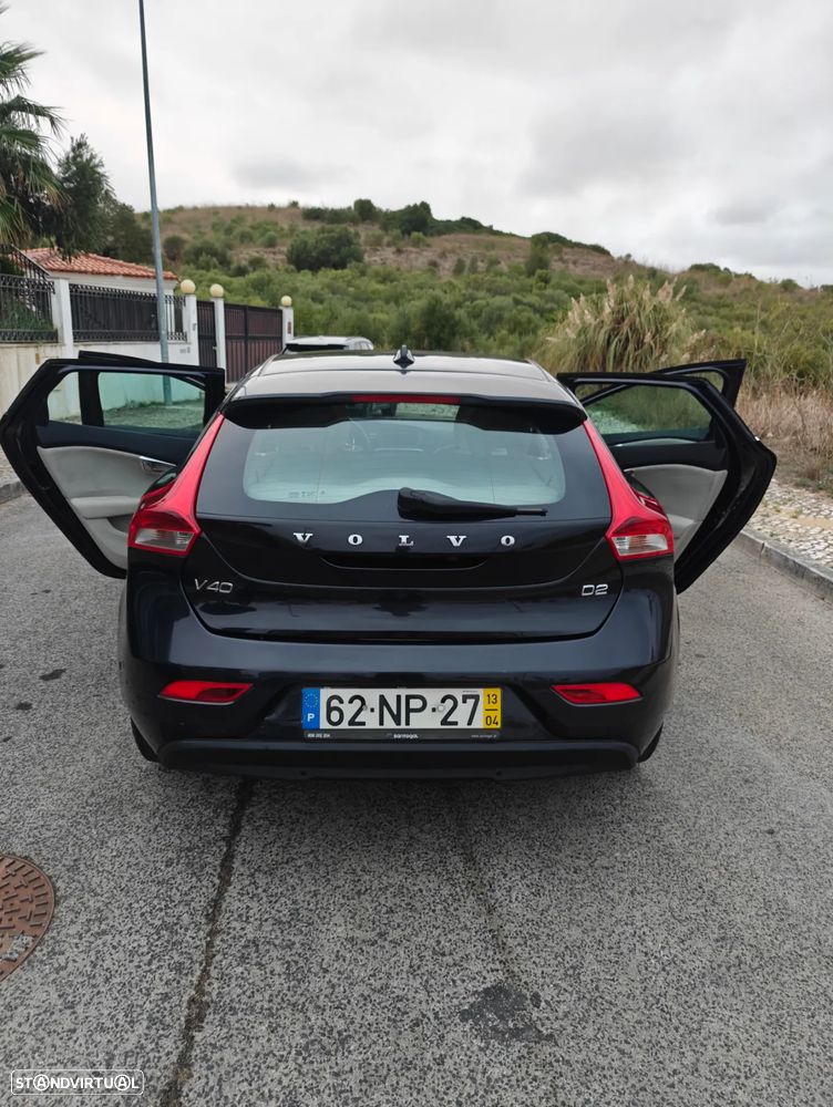 Volvo V40 - 6