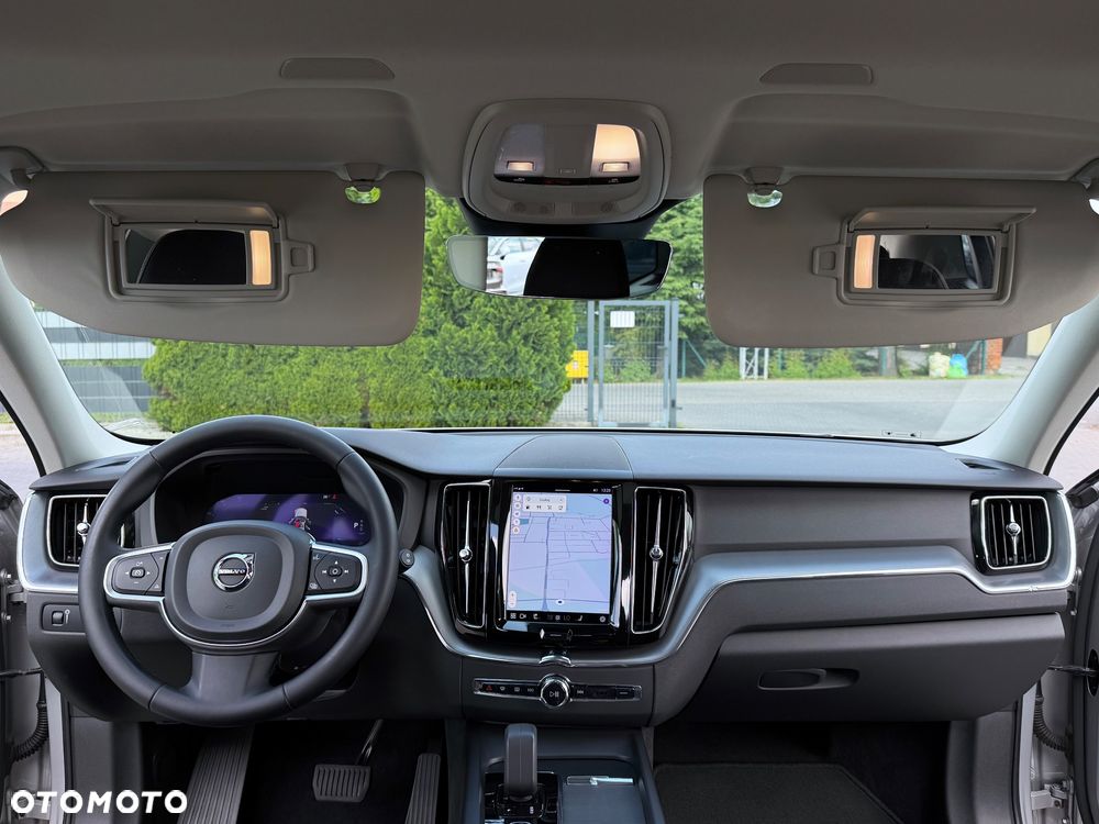 Volvo XC 60 B4 D Geartronic Momentum Pro - 23