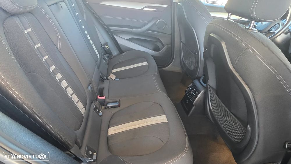 BMW X2 20 d xDrive Auto - 28