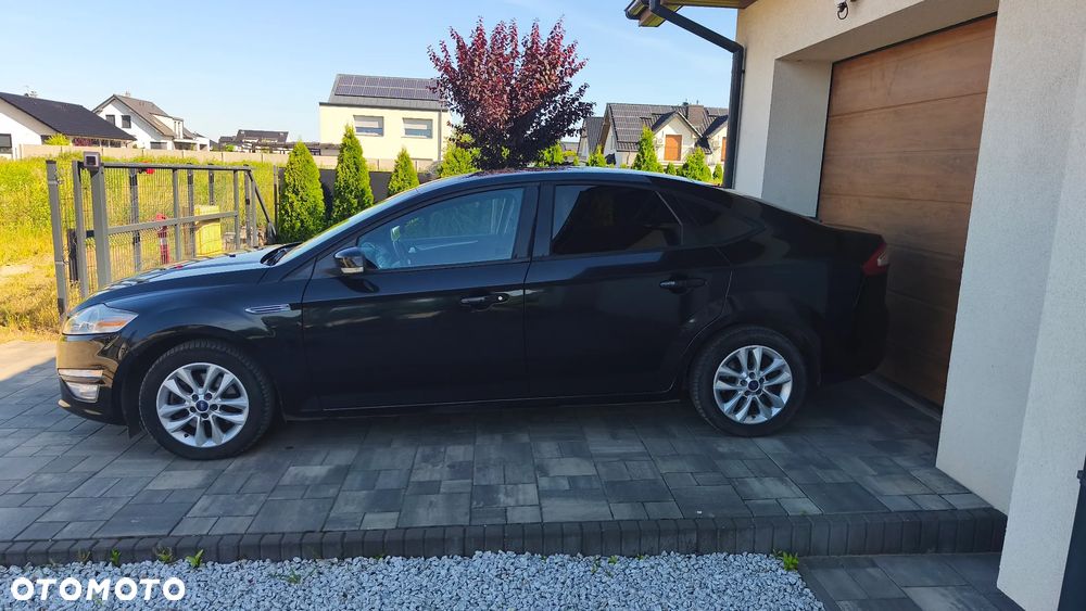 Ford Mondeo 2.0 TDCi Ambiente - 2